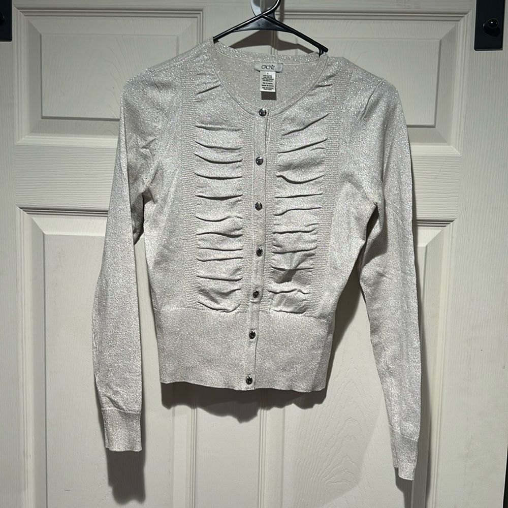 CACH’E SILVER SPARKLING SWEATER SIZE SMALL! NWOT!! # 164